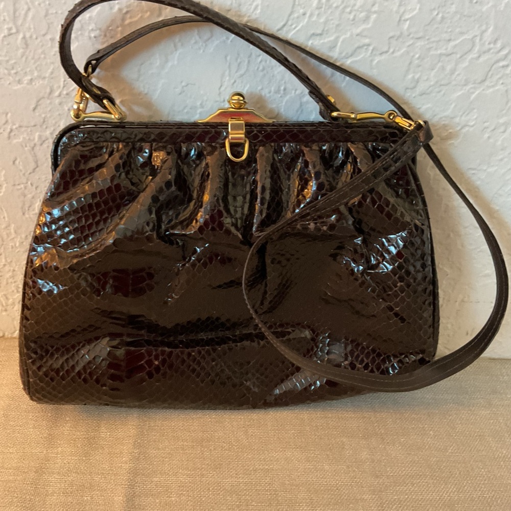 Elegant Black Snakeskin Handbag